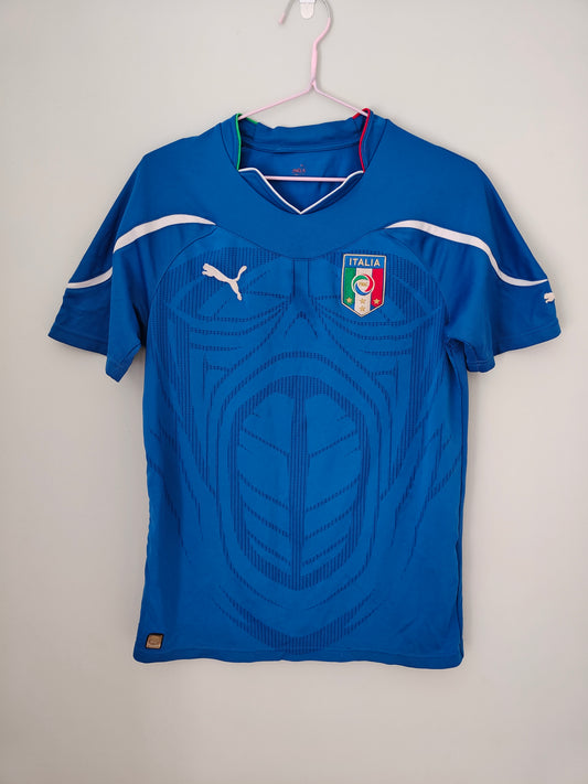 Italy 2010-12 Home Shirt Size Small