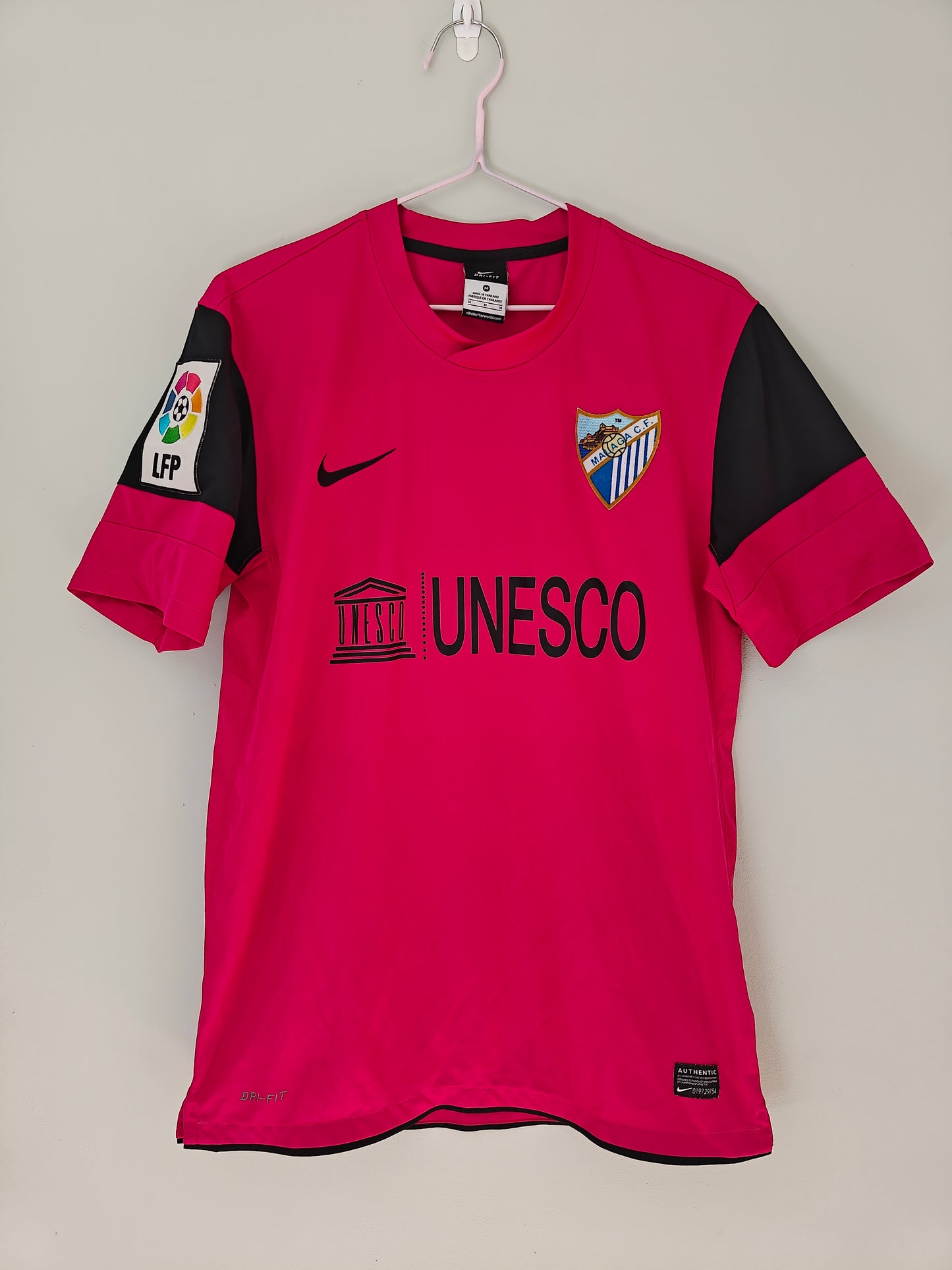 Málaga 2011-12 Away Shirt Medium