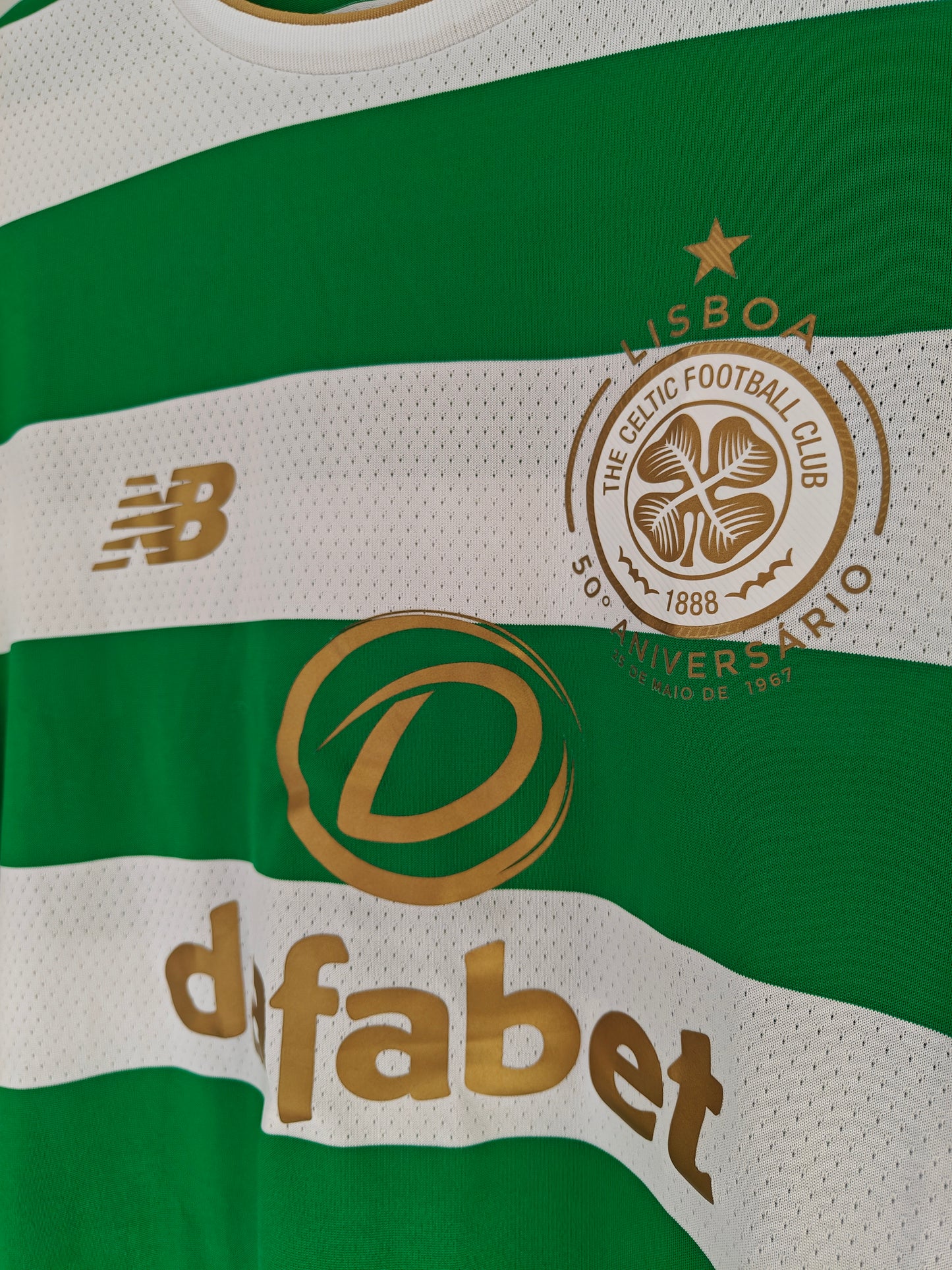 Celtic 2017-18 Home Long Sleeve Shirt Size Medium